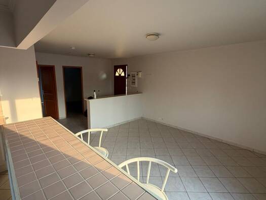 Appartement à louer 1 050 € 3 pièces 2 chambres 55 m² Étage 1/1 Briand Villeparisis 77270