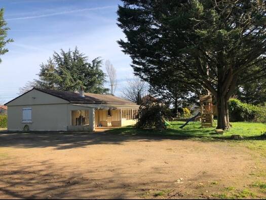 Maison de plain-pied à vendre 169 000 € 4 pièces 4 chambres 83 m² 550 m² de terrain Poitiers Ouest-Demi Lune-République-Bel Air Poitiers 86000