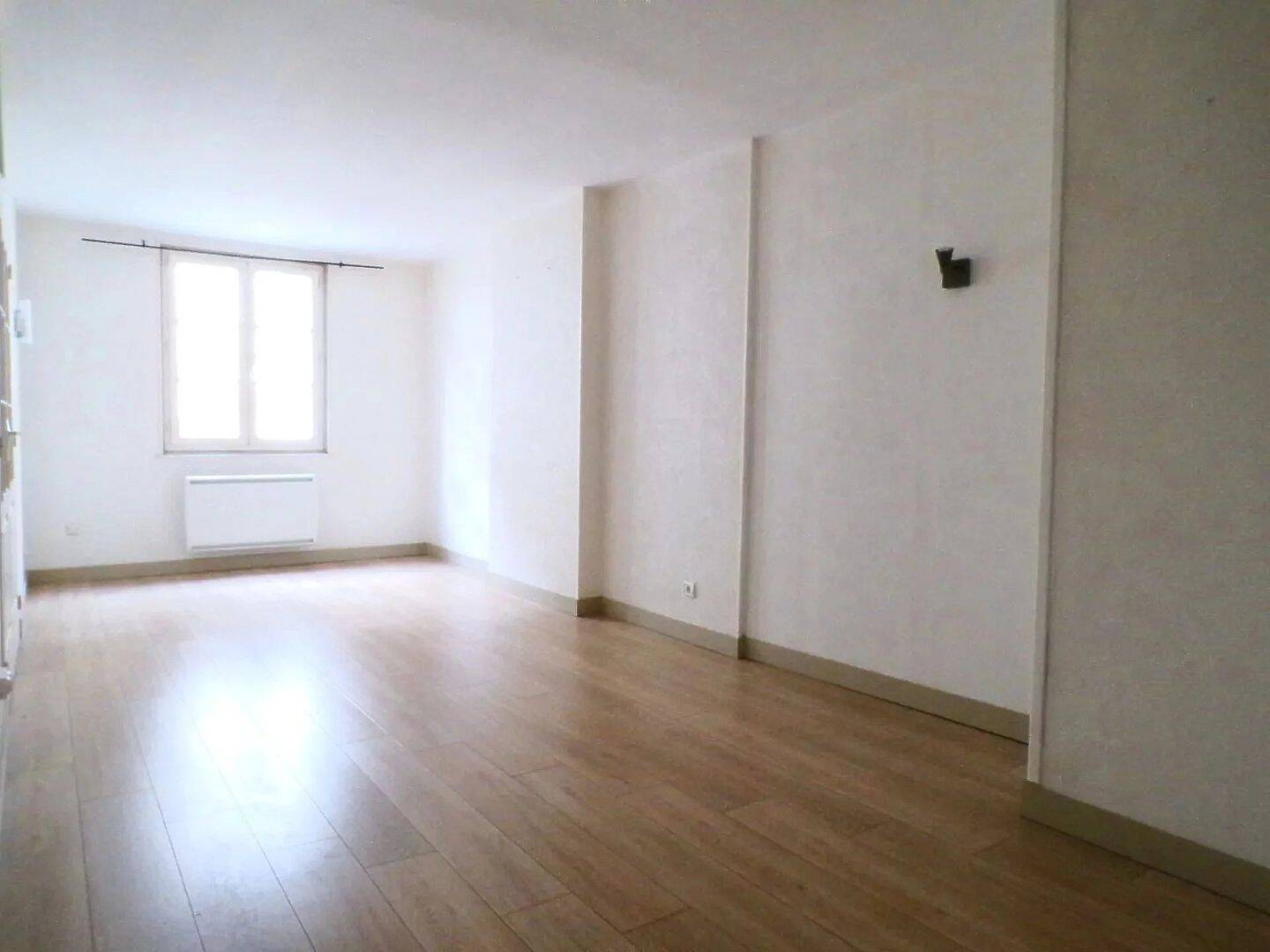 Appartement 3 pièces 63 m² · à La Rochelle · 63 m² · 860 €