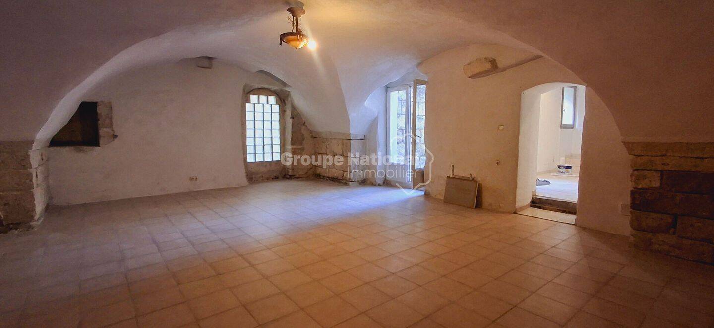 Maison 5 pièces 130 m² · à Montfrin · 130 m² · 179 000 €