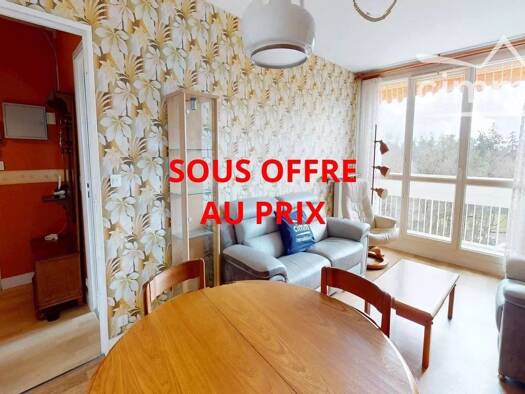 Appartement à vendre 98 182 € 4 pièces 2 chambres 80 m² 5ème étage Orléans 45100
