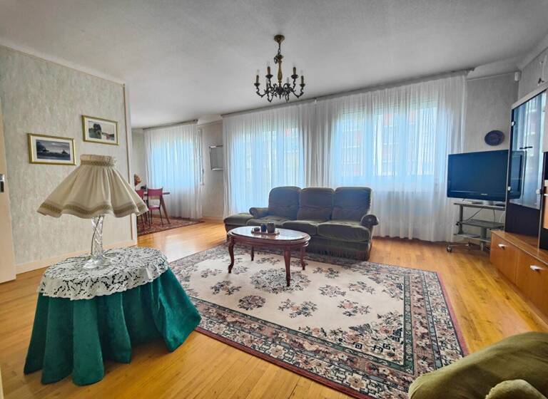 Maison à vendre 284 500 € 5 pièces 3<br/>chambres 100 m²<br/>superficie 260 m²<br/>terrain Saint Nazaire 44600