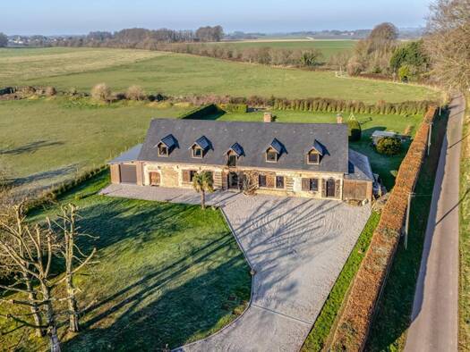 Maison à vendre 687 000 € 12 pièces 6 chambres 281 m² 4 026 m² de terrain Étretat 76790