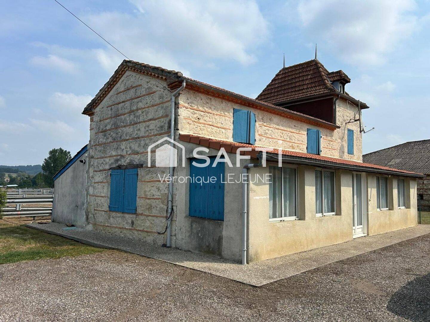 Maison 5 pièces 97 m² · à Saint-Pierre-de-Clairac · 97 m² · 800 €/mois