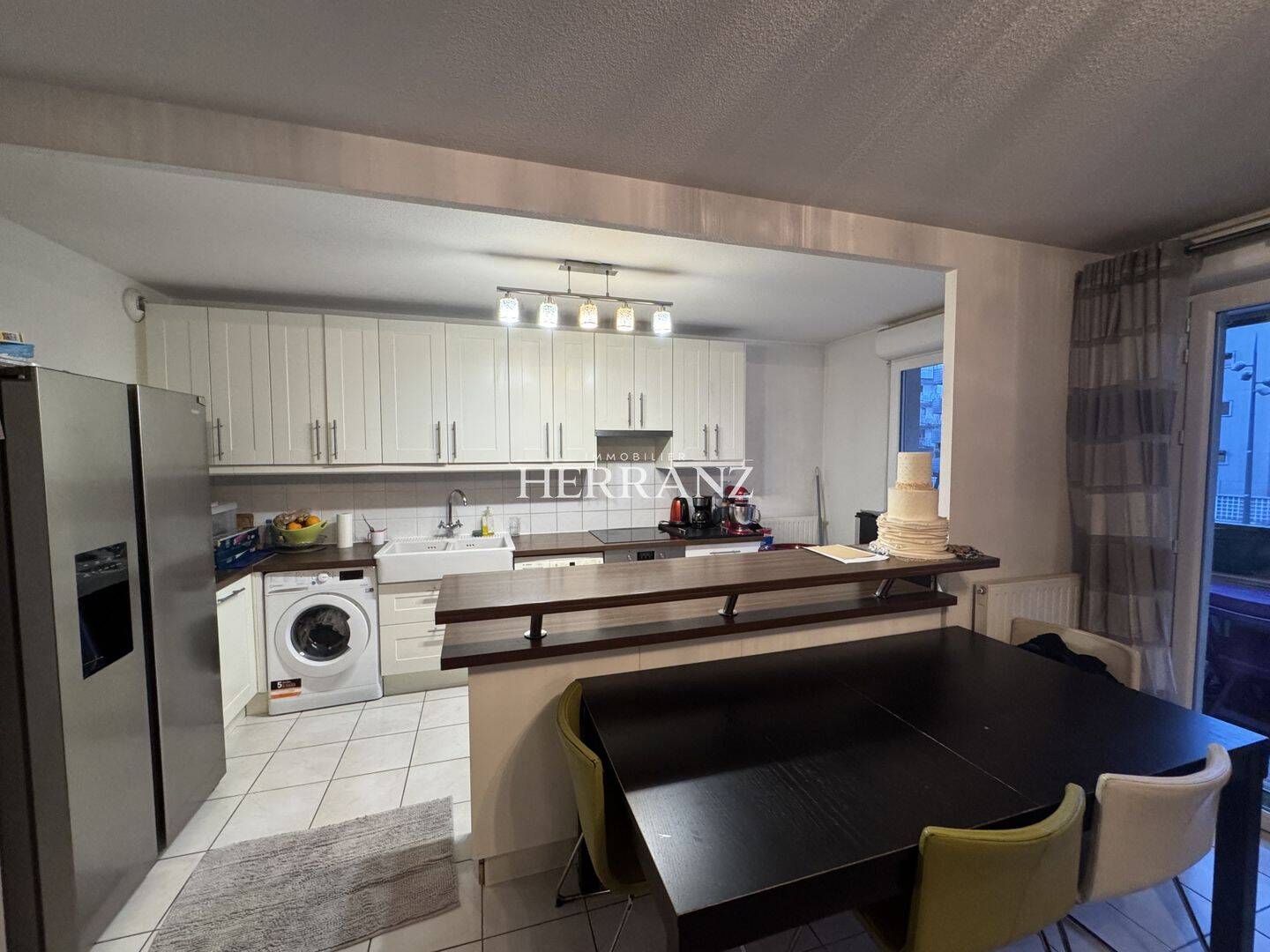 Appartement 3 pièces 64 m² · à Bordeaux · 63,9 m² · 246 000 €