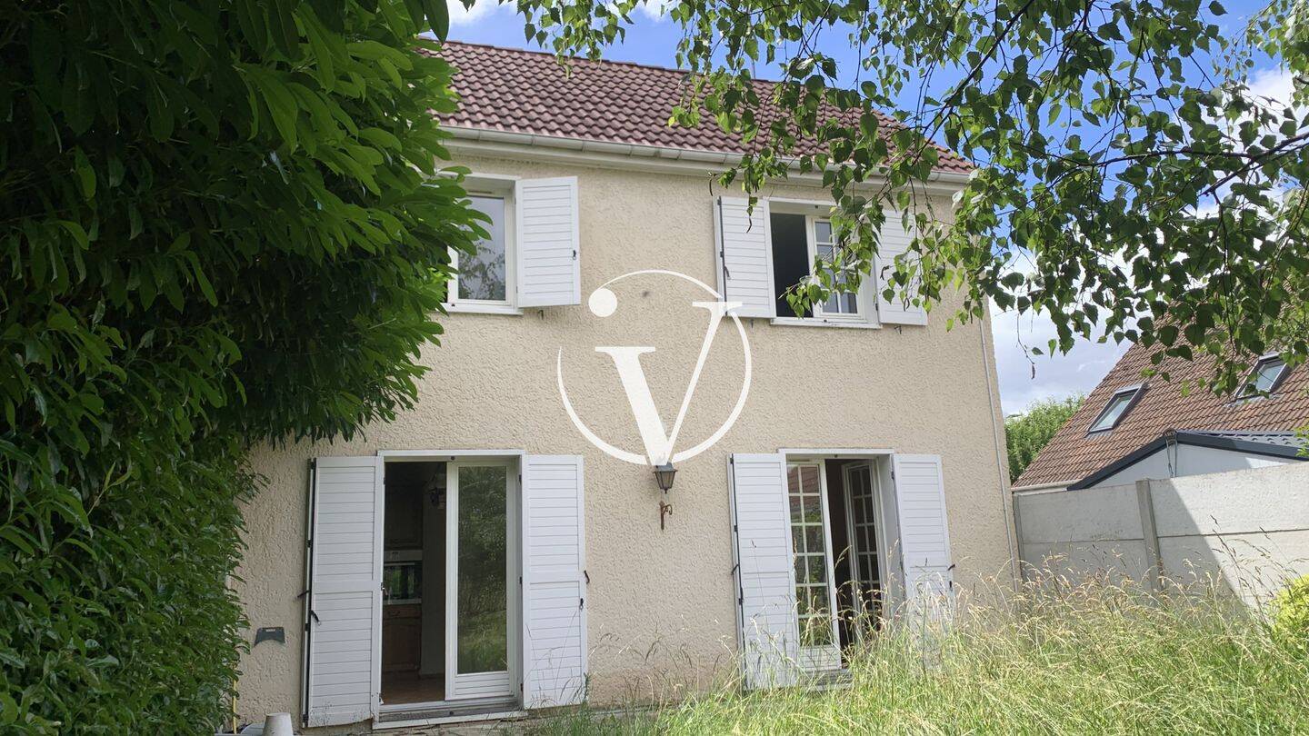 Maison 4 pièces 90 m² · à Vendôme · 90 m² · 180 900 €