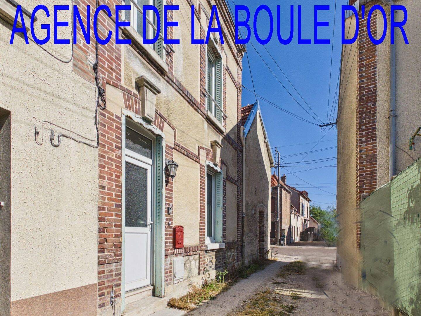 Maison 4 pièces 76 m² · à Romilly-sur-Seine · 76 m² · 82 000 €