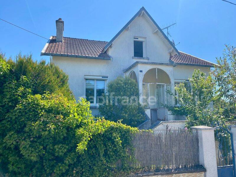 Maison 7 pièces 206 m² · à Vouneuil-sous-Biard · 206 m² · 263 000 €
