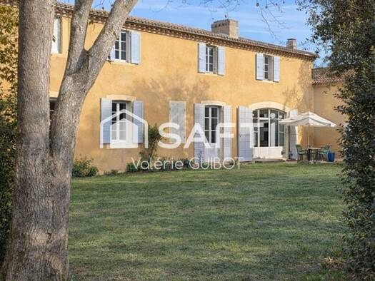 Maison à vendre 369 000 € 20 pièces 11 chambres 700 m² 1 462 m² de terrain Mirande 32300