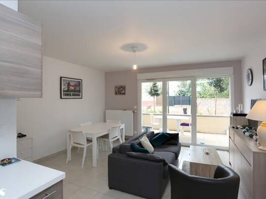 Appartement à louer 650 € 2 pièces 1 chambre 42,5 m² RDC/4 Saint Symphorien Tours 37100