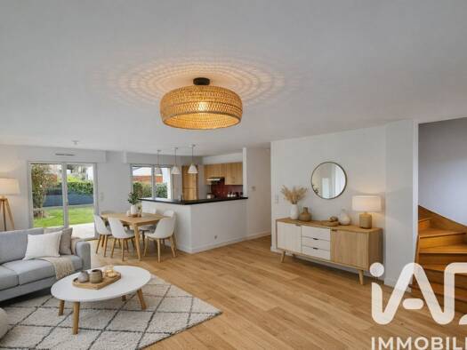 Maison à vendre 250 000 € 3 pièces 2 chambres 77 m² 164 m² de terrain Saint-Armel 35230