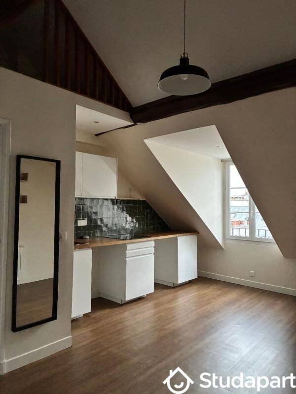 1 pièce 12 m² · à Paris 9ème Arrondissement · 12 m² · 1 150 €