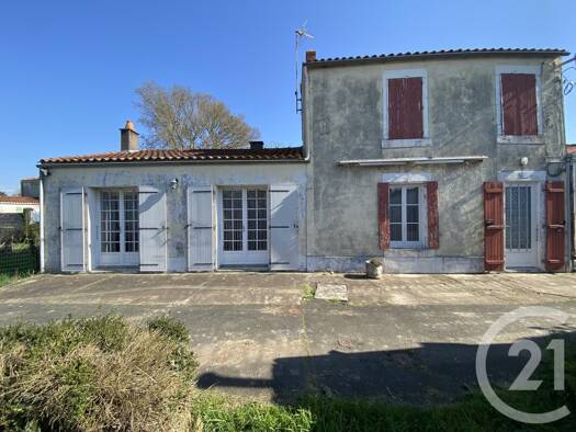 Maison à vendre 75 600 € 4 pièces 3 chambres 107 m² 301 m² de terrain L'Île-d'Elle 85770