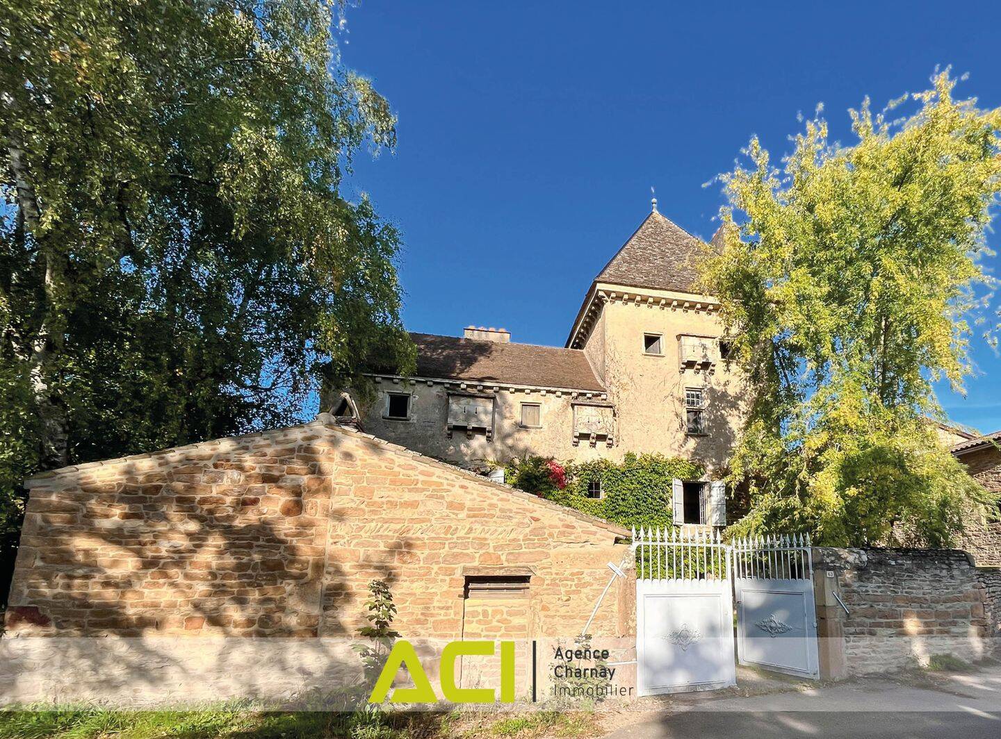 Maison 6 pièces 180 m² · à Mâcon · 180 m² · 330 000 €