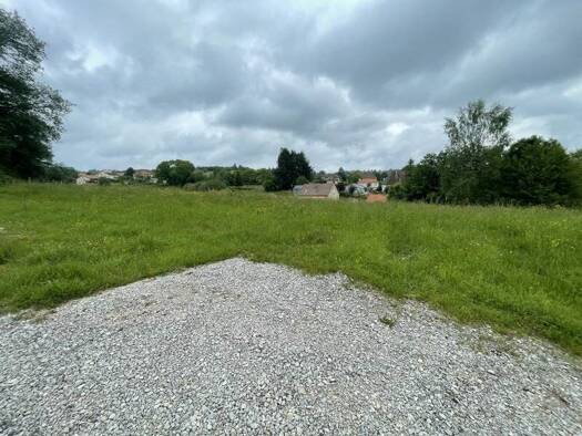 Terrain constructible à vendre 19 900 € 1 097 m² de terrain Leyme 46120