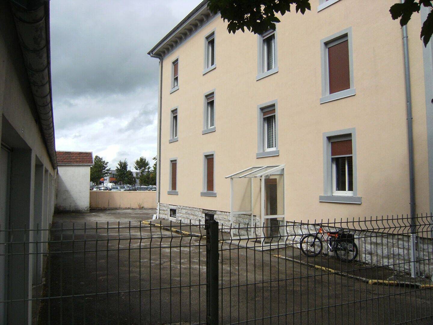 Appartement 3 pièces 76 m² · à Pontarlier · 76 m² · 960 €