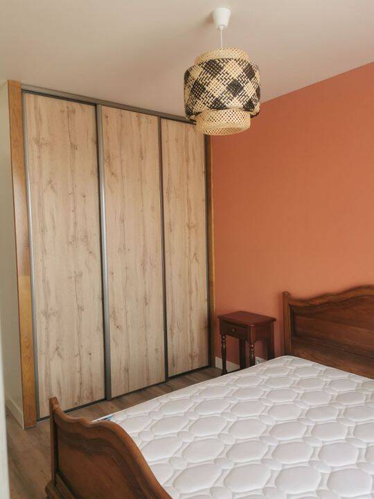 Appartement 2 pièces 42 m² · à Saint-Denis · 42 m² · 1 300 €/mois