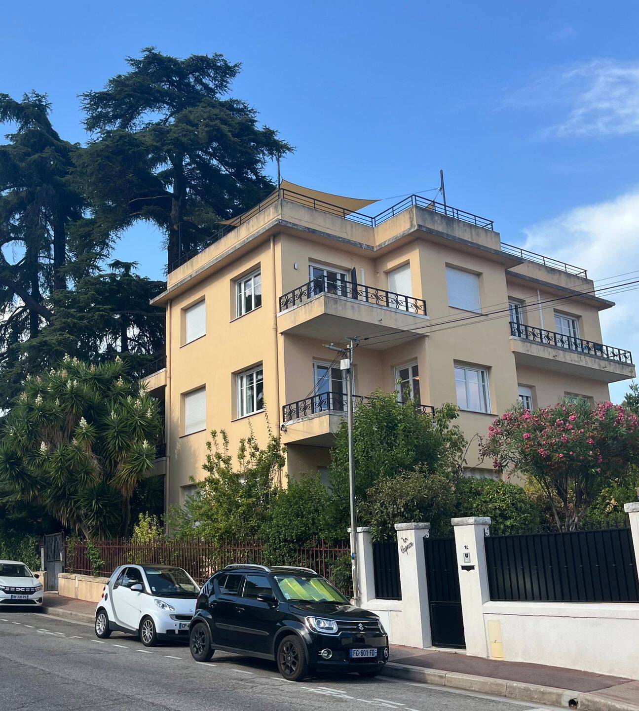 Appartement 4 pièces 105 m² · à Nice · 105 m² · 2 300 €/mois