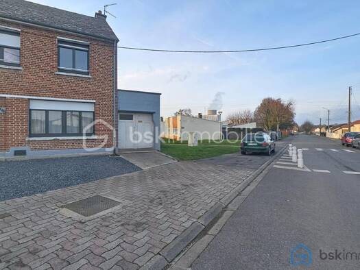 Maison de ville à vendre 159 000 € 6 pièces 3 chambres 95 m² 330 m² de terrain Bouchain 59111