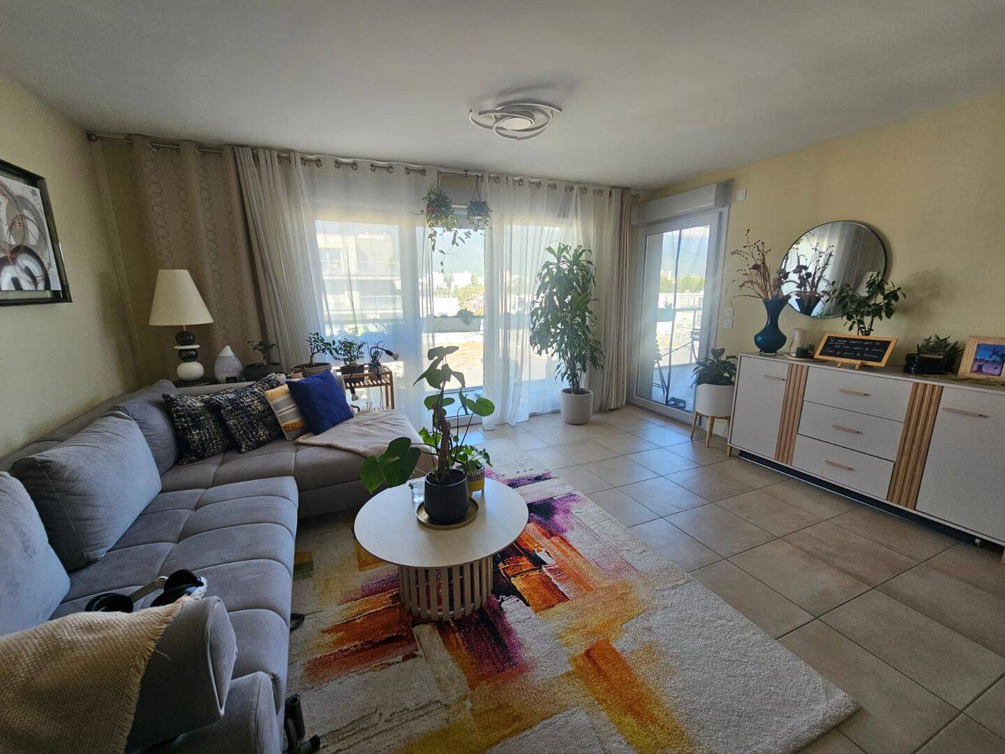 Appartement 2 pièces 54 m² · à Saint-Genis-Pouilly · 54 m² · 1 700 €/mois