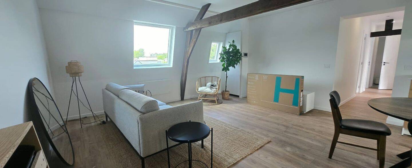 Appartement 5 pièces 100 m² · à Villeneuve-d'Ascq · 100 m² · 1 500 €