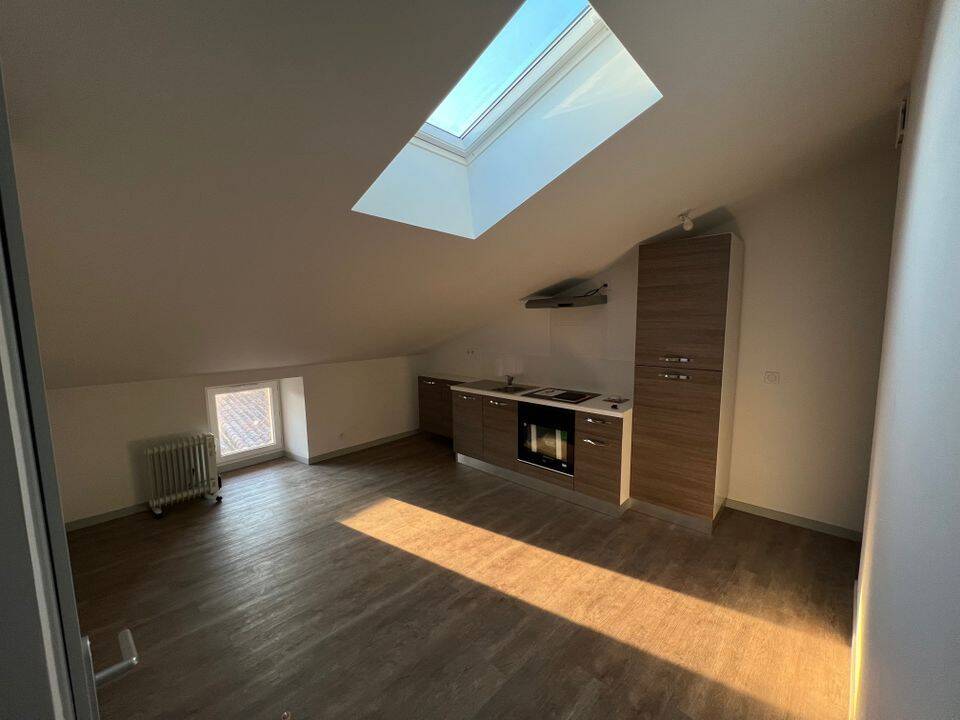 Appartement 3 pièces 57 m² · à Nontron · 57 m² · 480 €
