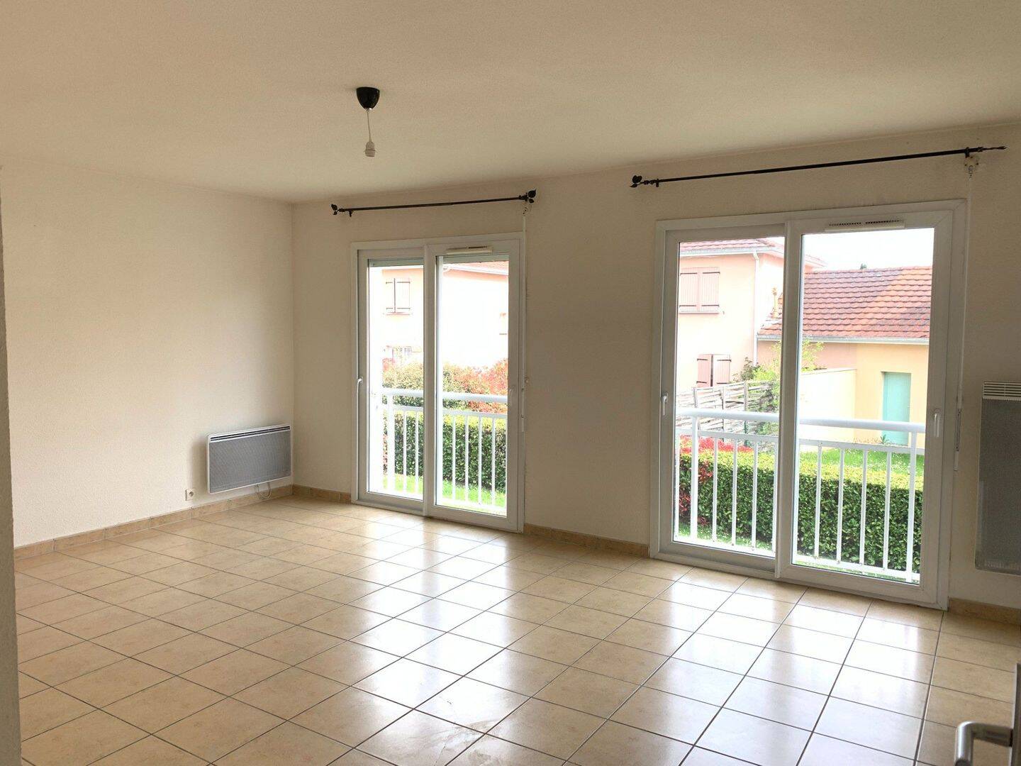 Appartement 3 pièces 65 m² · à Objat · 65 m² · 593 €/mois