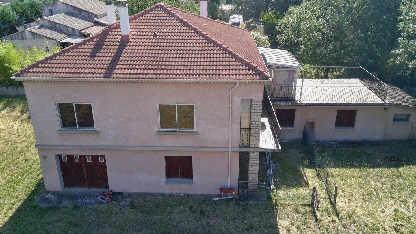 Maison 7 pièces 150 m² · à Saint-Paul-Trois-Châteaux · 150 m² · 220 000 €
