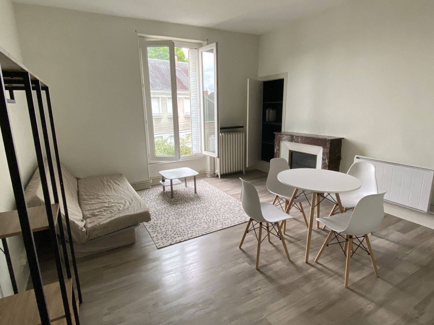 Appartement 1 pièce 23 m² · à Vierzon · 23,4 m² · 410 €
