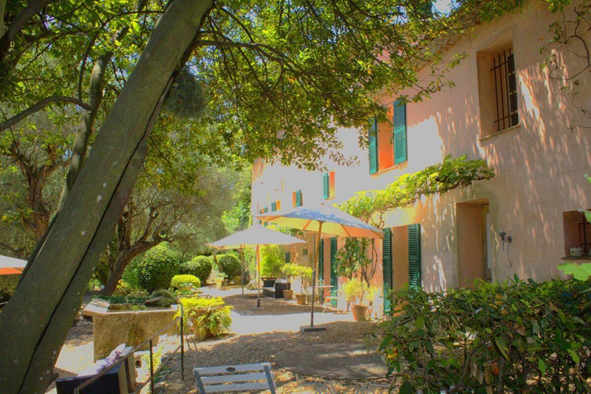 Maison 12 pièces 300 m² · à Peymeinade · 300 m² · 1 600 000 €