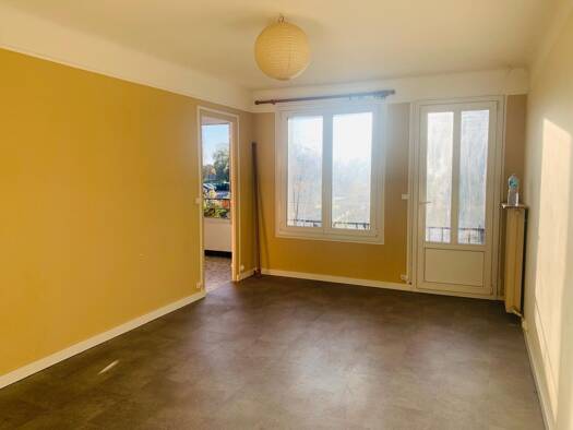 Appartement à vendre 260 000 € 3 pièces 2 chambres 67 m² Étage 2/2 Bel Air-Grands Pêchers-Renan Montreuil 93100