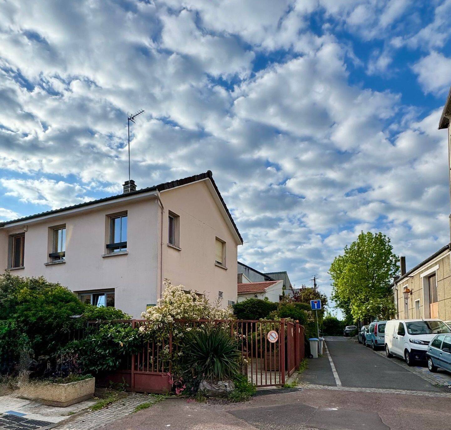 Maison 4 pièces 127 m² · à Bagnolet · 127 m² · 568 000 €