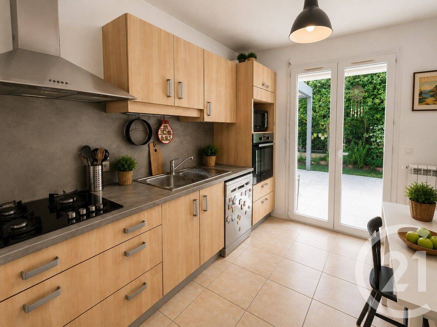 Maison — 4