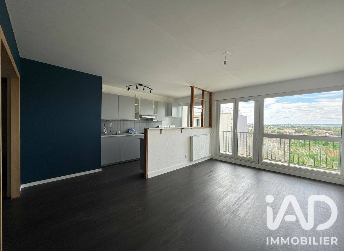 Appartement 3 pièces 65 m² · à Viry-Châtillon · 64,8 m² · 168 000 €
