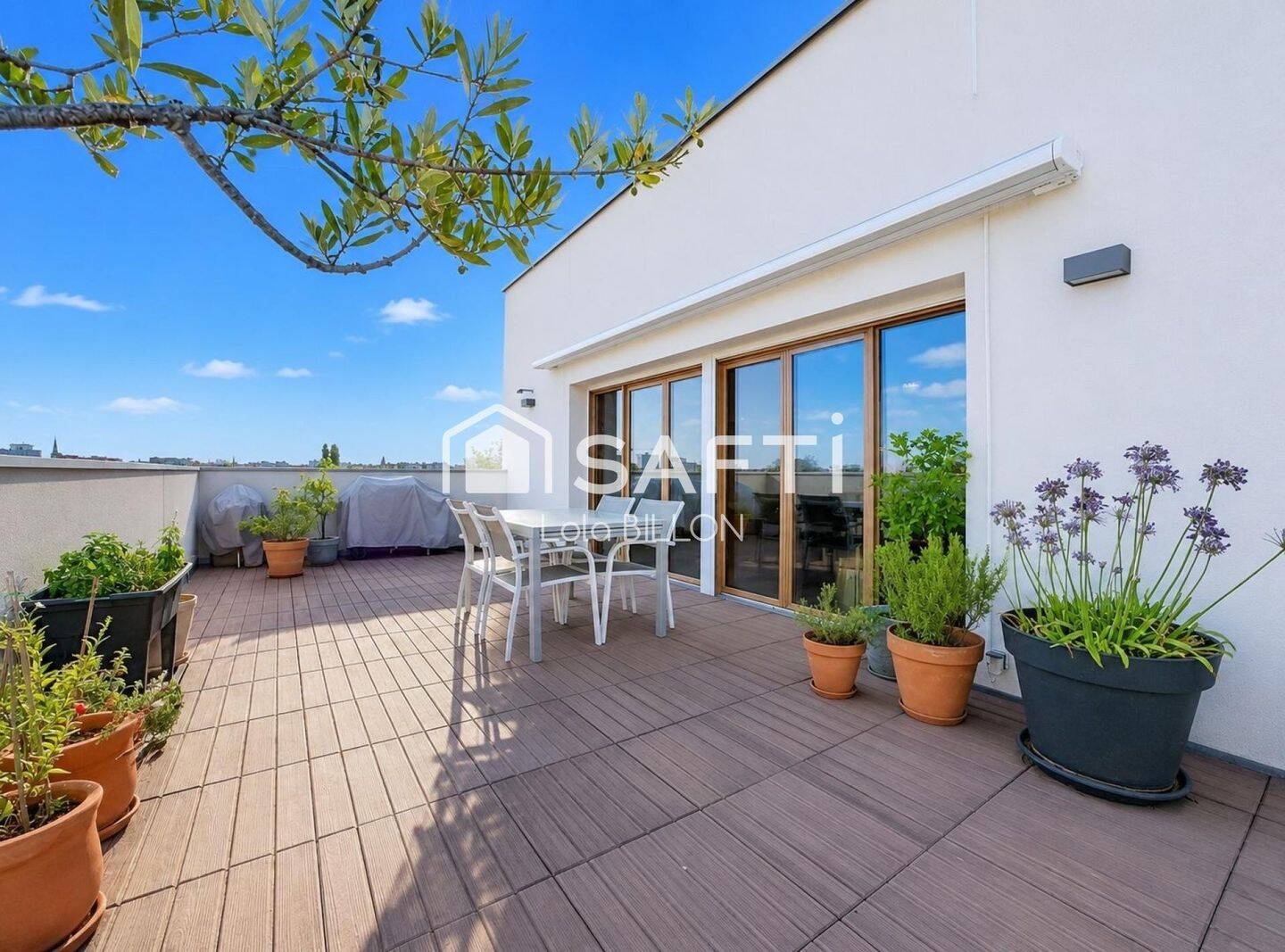 Appartement 4 pièces 100 m² · à Floirac · 100 m² · 345 000 €