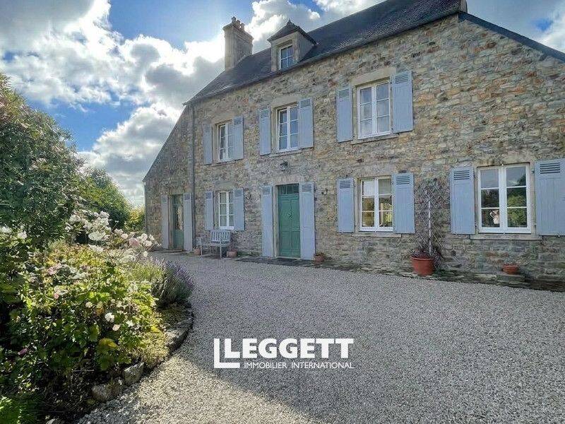 Maison 11 pièces 160 m² · à Saint-Sauveur-le-Vicomte · 160 m² · 319 000 €