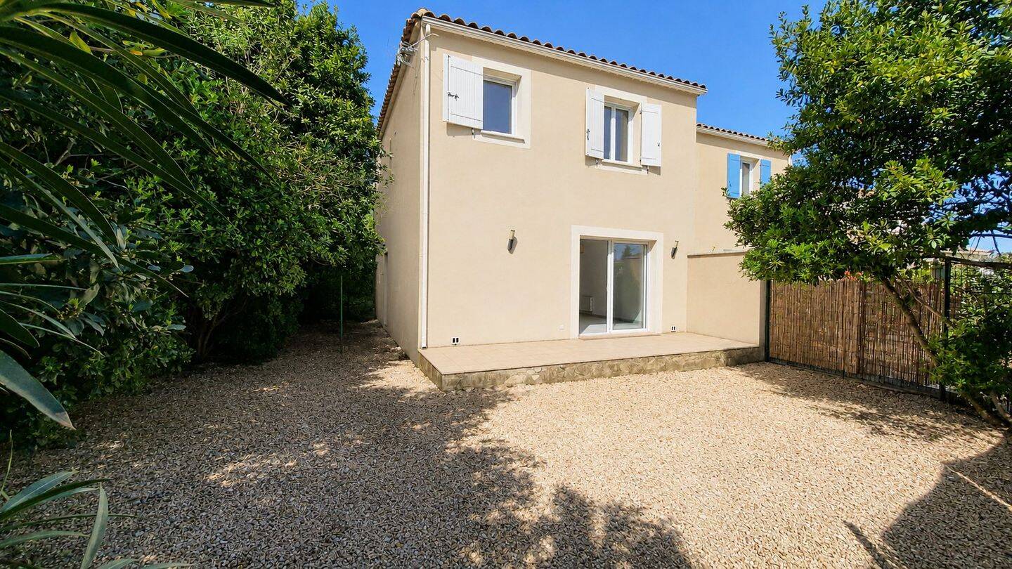 Maison 4 pièces 83 m² · à Entraigues-sur-la-Sorgue · 83,1 m² · 269 900 €