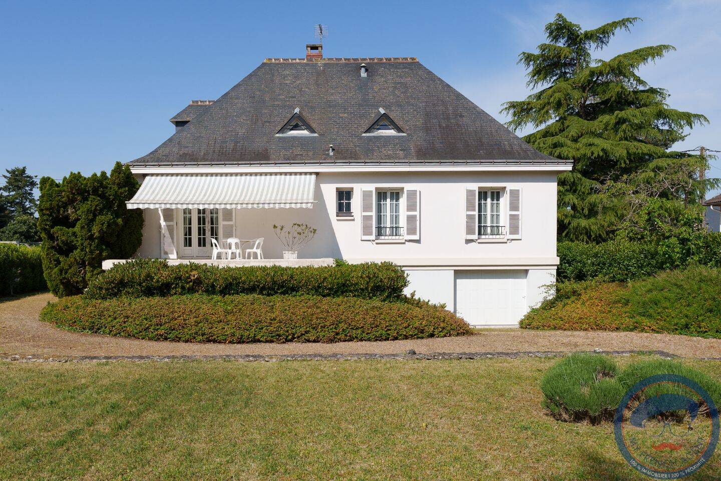 Maison 6 pièces 155 m² · à Montlouis-sur-Loire · 155 m² · 398 700 €