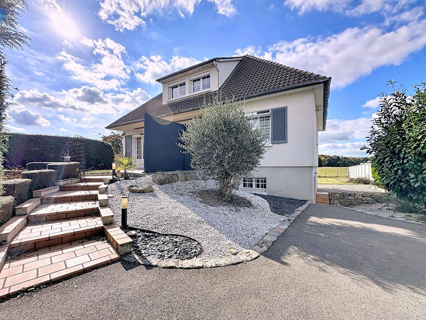 Maison 7 pièces 130 m² · à Fontenay-sur-Eure · 130 m² · 269 000 €