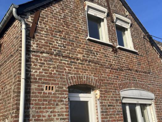 Maison à louer 410 € 2 pièces 1 chambre 40 m² Preux-au-Bois 59288