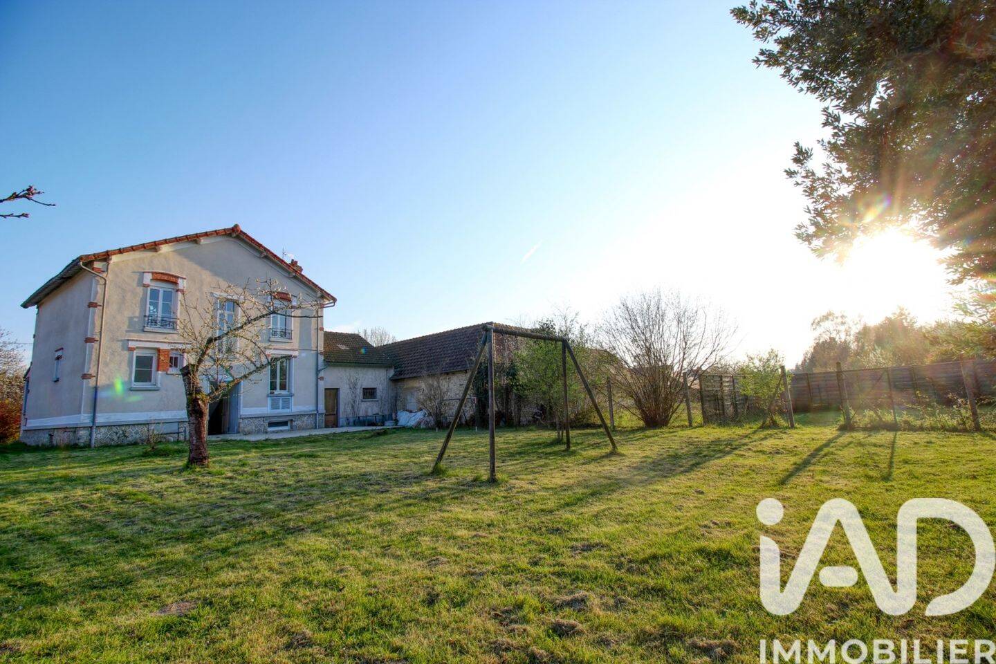Maison 6 pièces 125 m² · à Vrigny · 125 m² · 210 000 €
