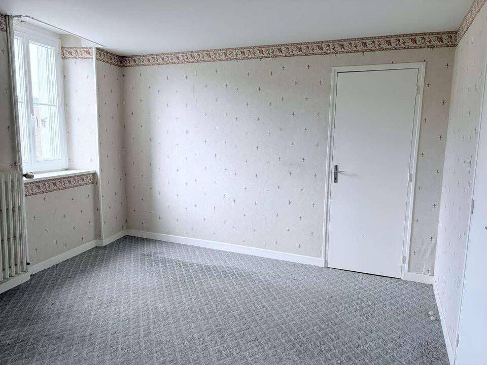 Appartement 4 pièces 105 m² · à Aubusson · 105 m² · 525 €/mois