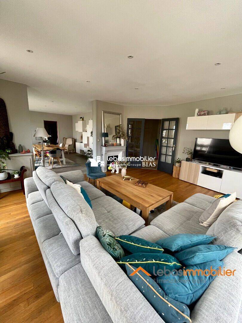 Appartement 6 pièces 186 m² · à Yvetot · 186 m² · 317 000 €