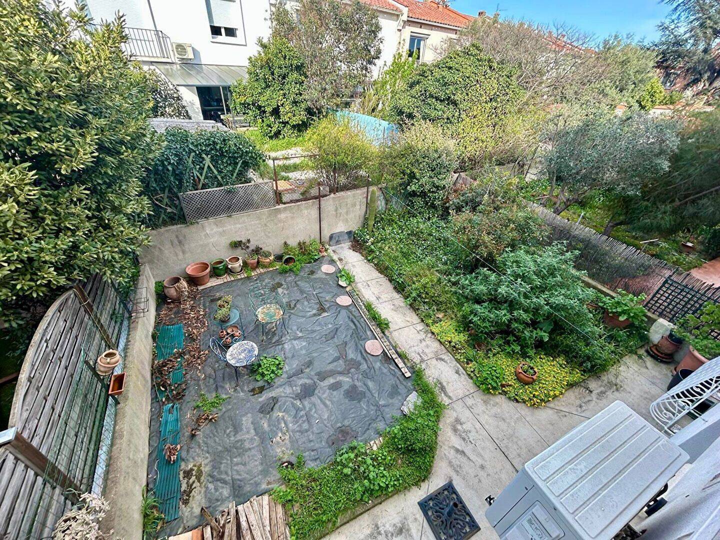 Maison 4 pièces 100 m² · à Perpignan · 100 m² · 220 000 €