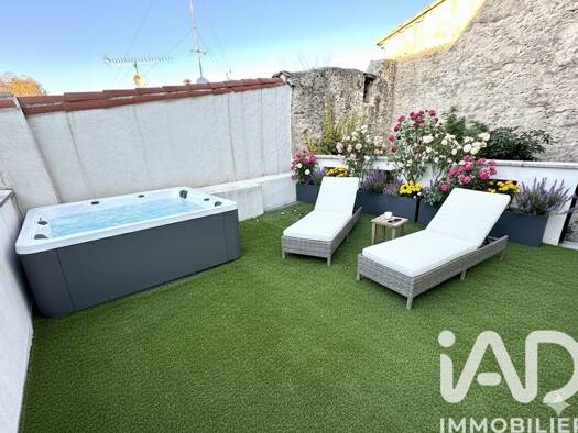 Maison à vendre 208 000 € 4 pièces 2 chambres 116 m² 107 m² de terrain Bezouce 30320