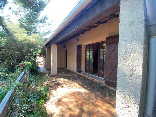 Villa à vendre 499 800 € 4 pièces 3 chambres 111,5 m² 480 m² de terrain Coste Chaude-Mauveou La Seyne-sur-Mer 83500