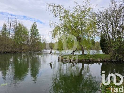 Maison à vendre 173 500 € 4 pièces 2 chambres 84 m² 490 m² de terrain La Neuville-lès-Bray 80340