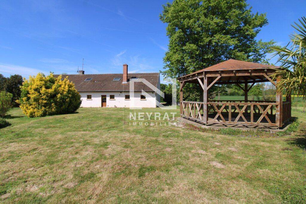 Maison 6 pièces 177 m² · à Saint-Martin-en-Bresse · 177 m² · 234 000 €