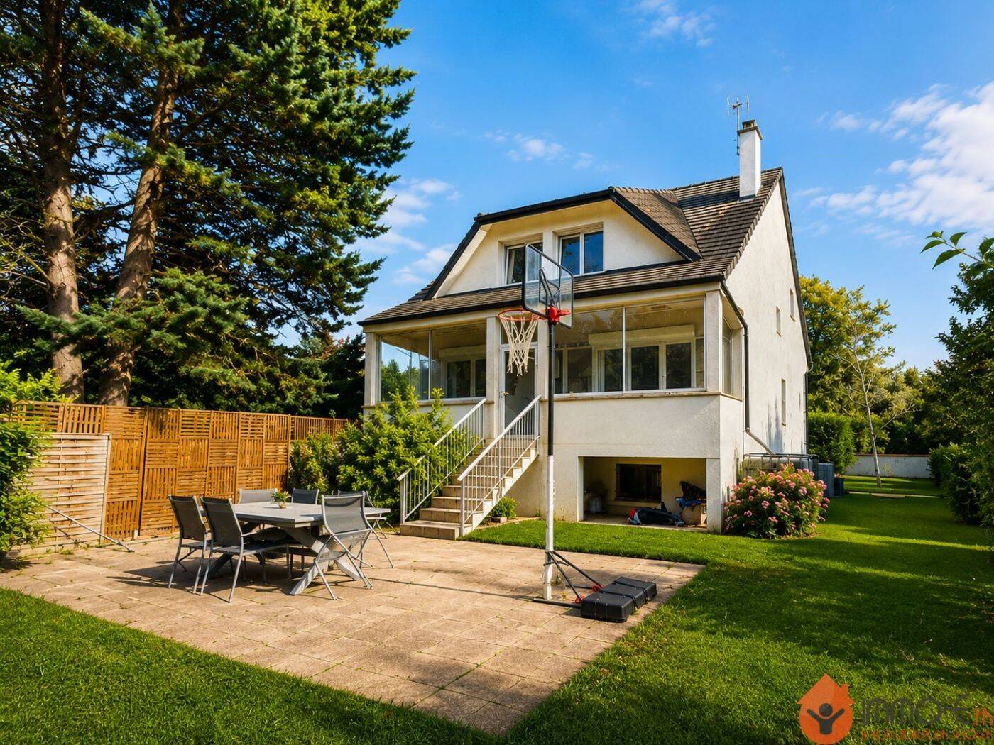 Maison 5 pièces 121 m² · à Coupvray · 121 m² · 439 000 €