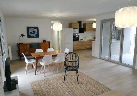 Appartement 5 pièces 127 m² · à Bordeaux · 127 m² · 2 100 €
